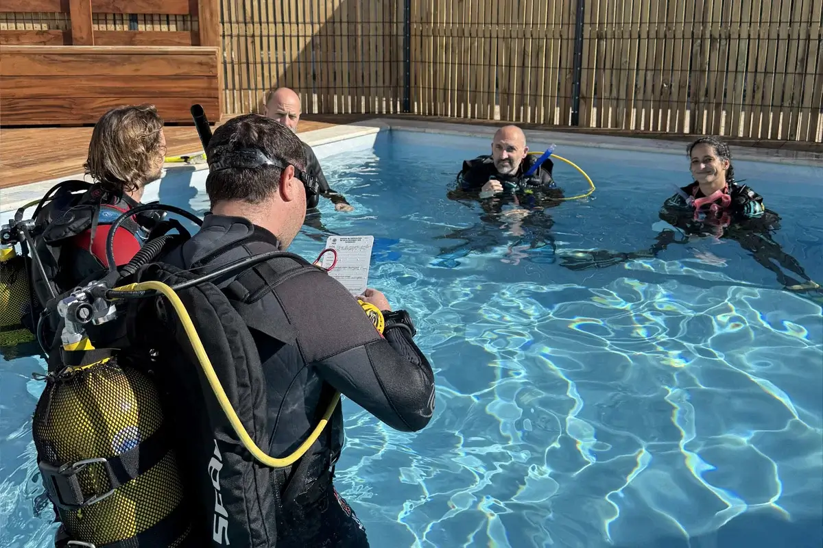 Théorie e-learning et piscine formation Open Water PADI
