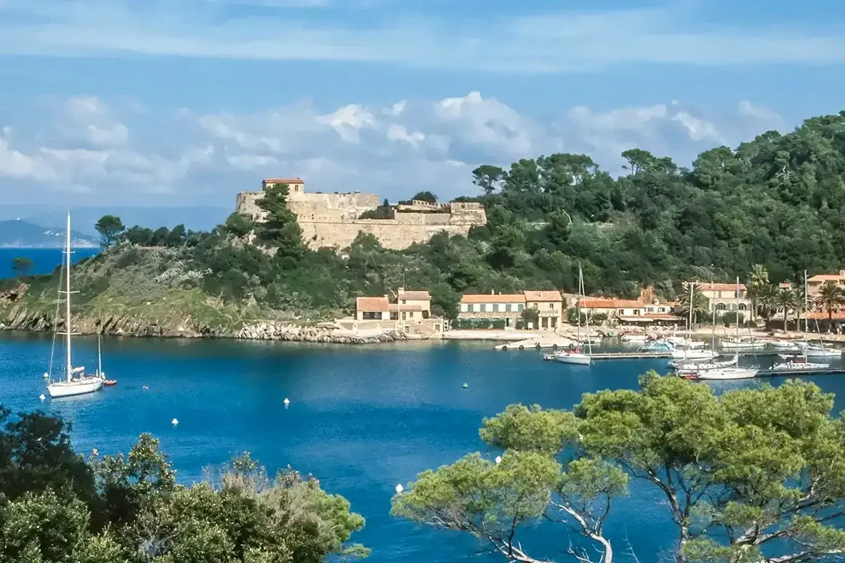 Sites de plongée à Port-Cros, parc national marin des Îles d'Or